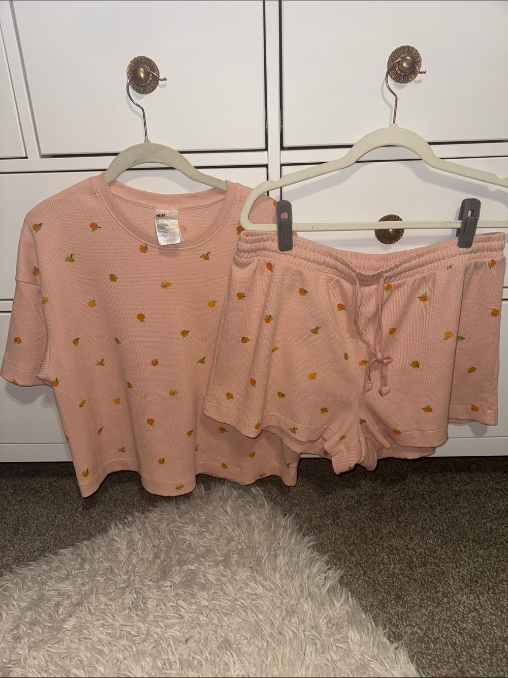 🍑💕H&M Peach Pajamas - Short Sleeve Crop Waffle Top & Shorts